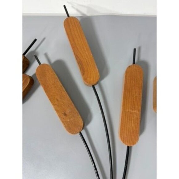 Vtg Set Of 3 Wooden Cattail Plant Black Metal Wire Stem Wall Decor - Picture 3 of 8